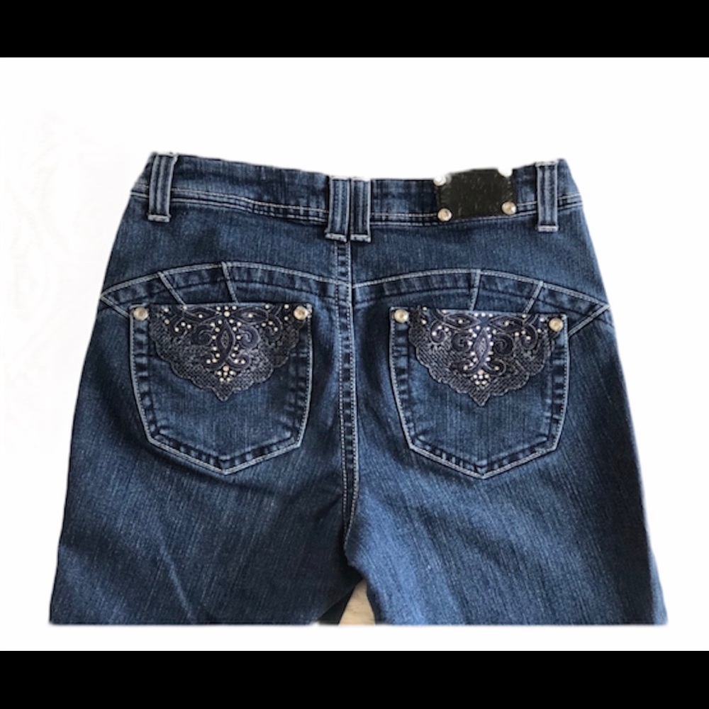 Style & Co Premium Bottoms Up Straight Leg Jeans 4 Blue Denim Shaping Lift Fit